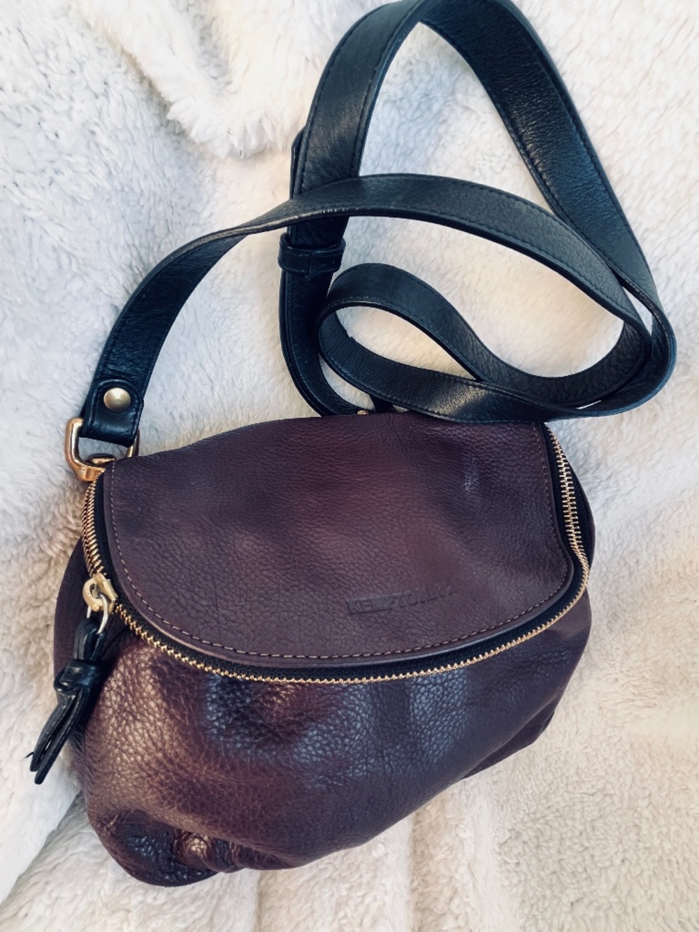Kempton & Co. Pebbled Leather Crossbody Bag Burgundy Plum Zipper Flap - Good